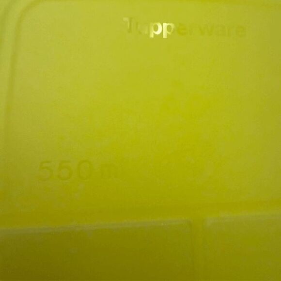 Tupperware Assorted Pieces Vintage Servalier Toy Cake Carrier Bento - Picture 9 of 11